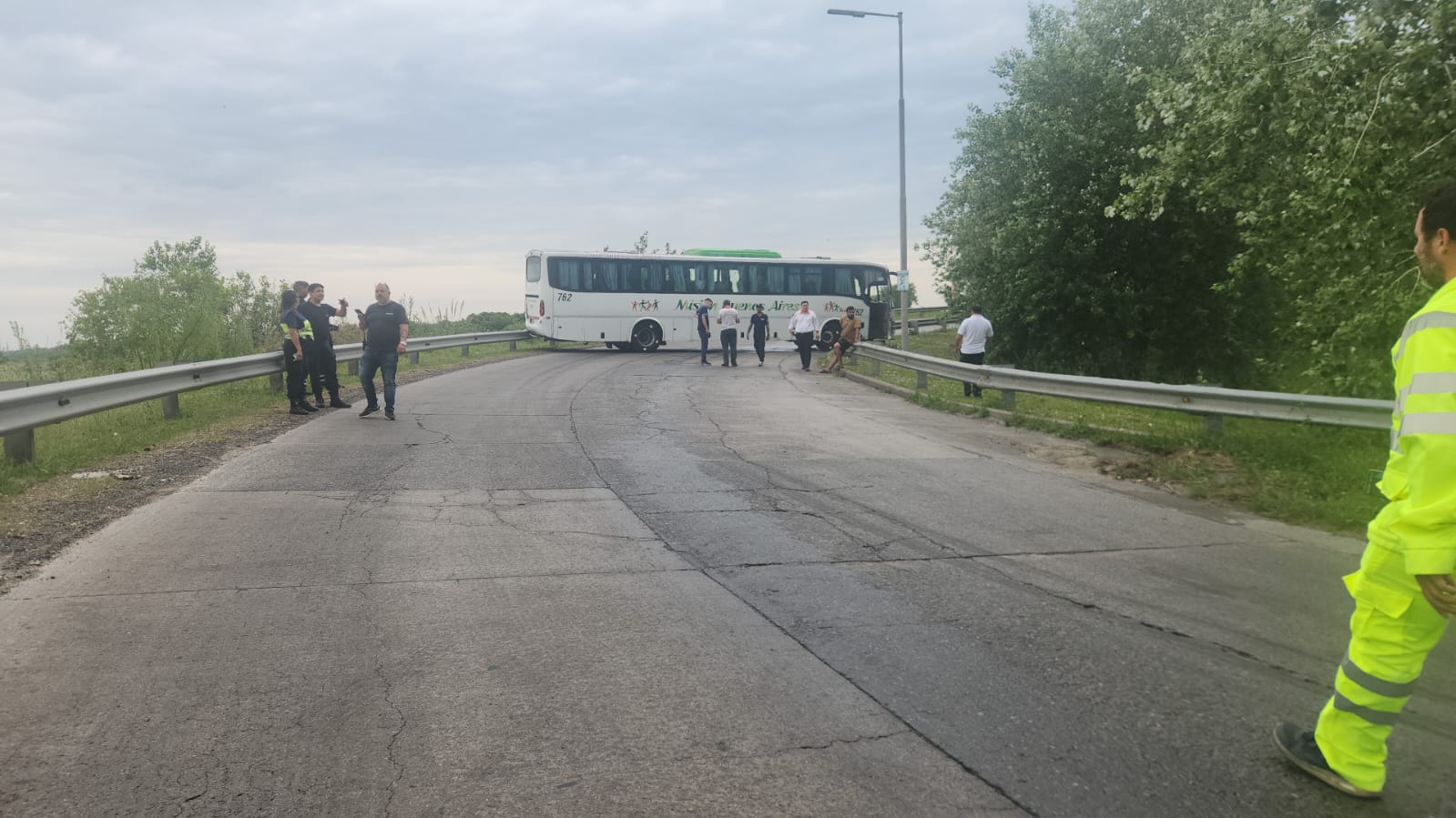 PHOTO-2025-11-27-17-03-01 2.jpg